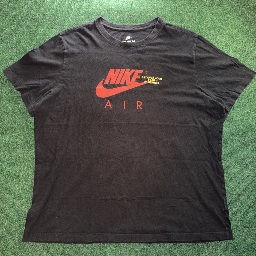 Nike Embroidered Graphic T Shirt Men's 2XL Black T Shirt